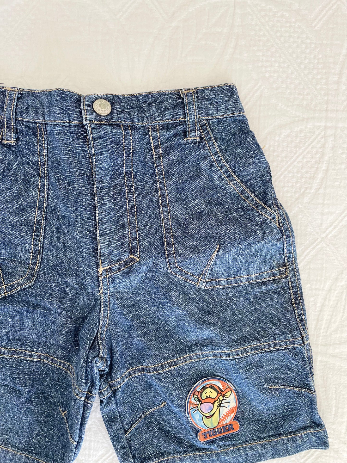 Vintage Y2K Tigger Shorts